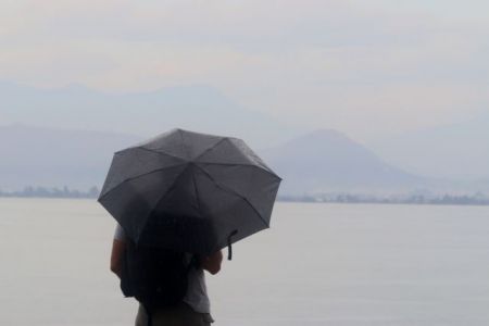 Σε κλοιό κακοκαιρίας η χώρα-Κανονικά τα πλοία – Προβλήματα στη Β.Ελλάδα