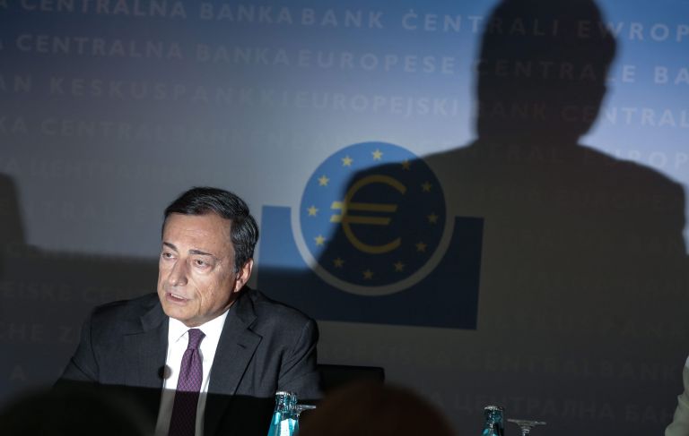 Στο ρυθμό της επικείμενης συνεδρίασης της ΕΚΤ οι αγορές | tovima.gr