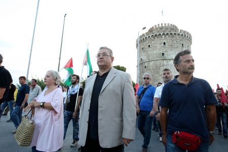 Κουτσούμπας: ΝΔ και ΣΥΡΙΖΑ επιζητούν τη στήριξή τους στο κεφάλαιο