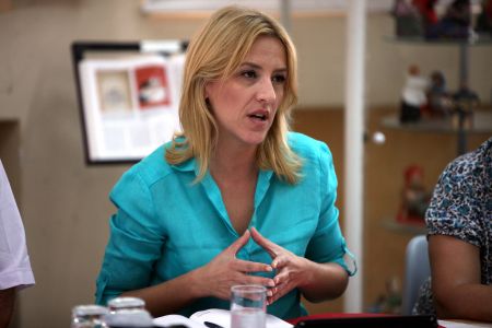 Δούρου: H σχολική χρονιά ξεκινά υπό εξαιρετικά δύσκολες συνθήκες