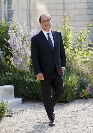 Στήριξη και αλληλεγγύη στην ιρακινή κυβέρνηση από Ολάντ