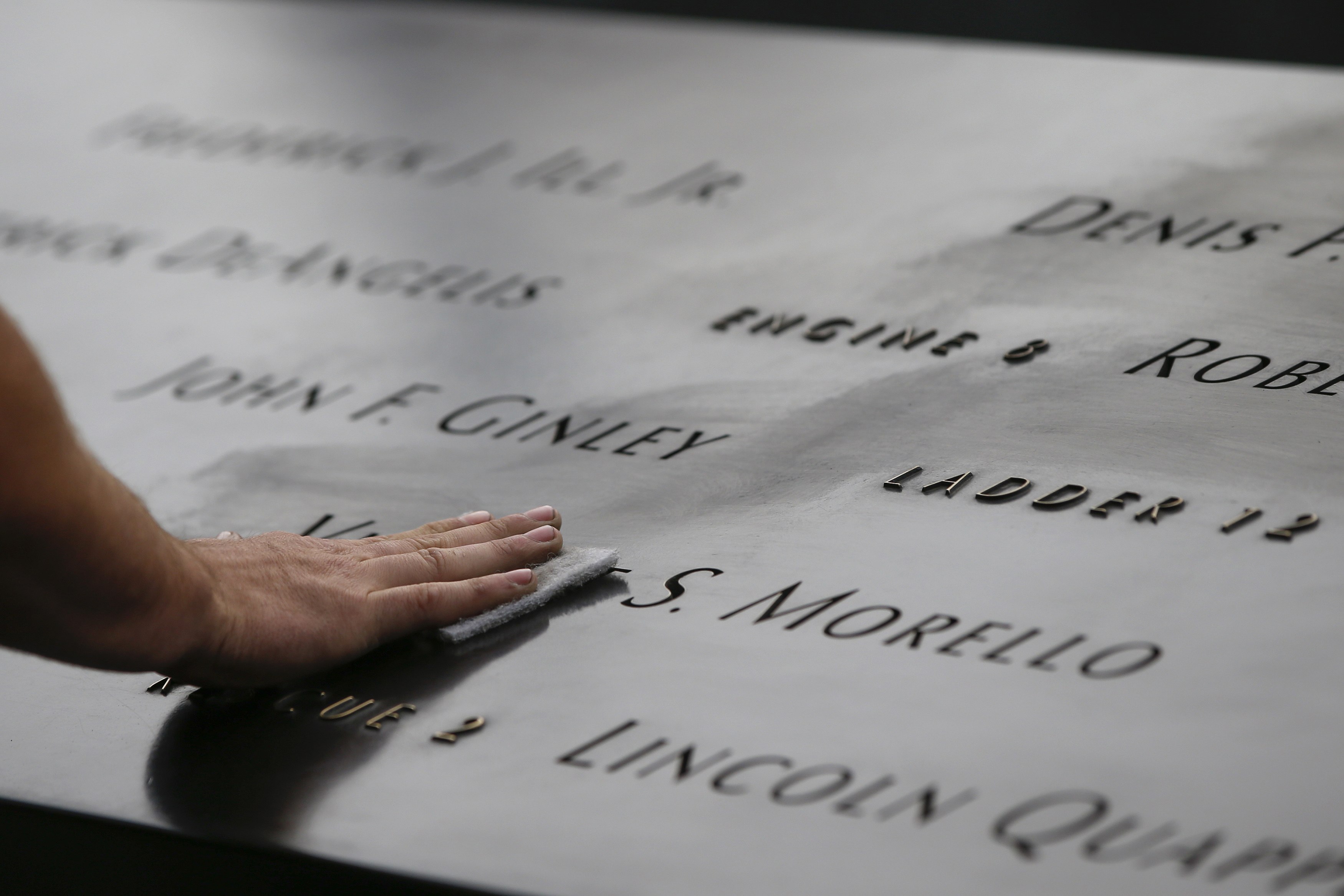 ΗΠΑ: Τιμάται η μνήμη των θυμάτων της επίθεσης στους δίδυμους πύργους