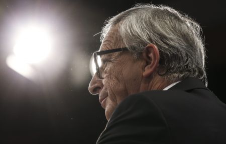 Γιούνκερ: Προς αναδιοργάνωση της επικοινωνιακής πολιτικής της ΕΕ