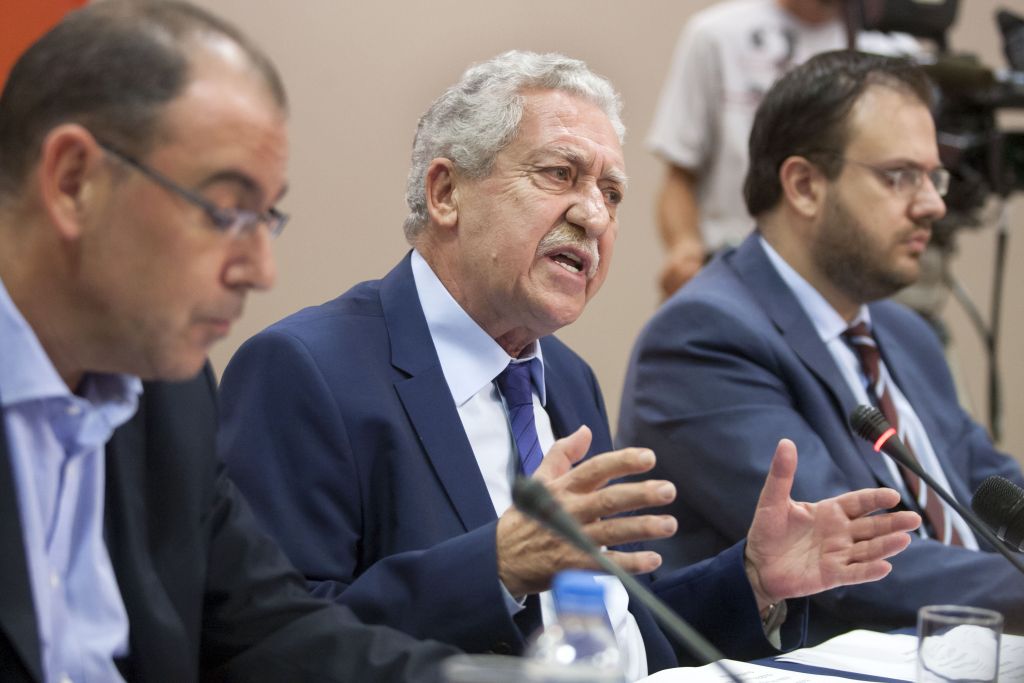 Κουβέλης: Τιμητική η αναφορά, αλλά η προεδρολογία δεν με αφορά