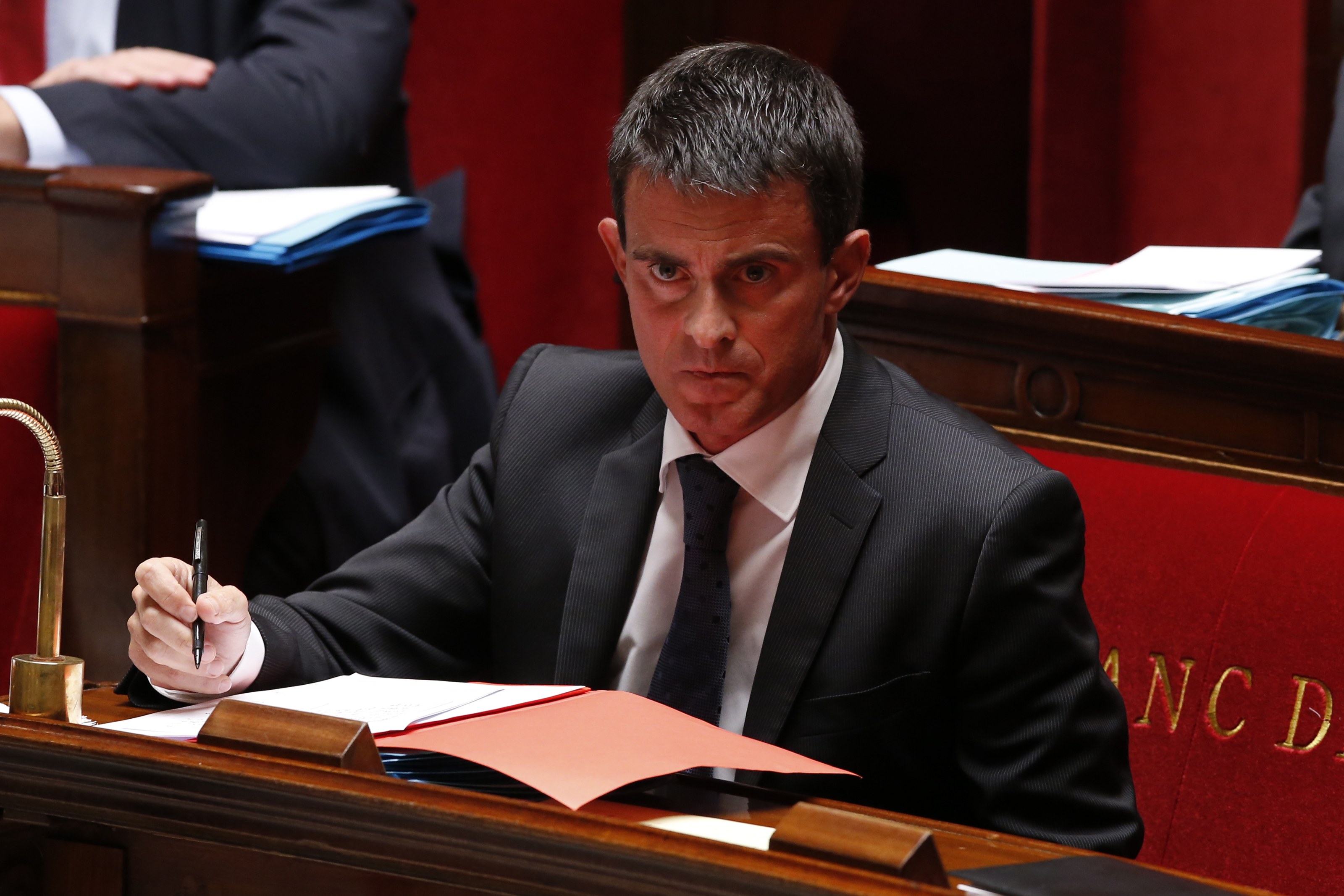 Γαλλία: Ψήφο εμπιστοσύνης για δεύτερη φορά ζητά ο Μανουέλ Βαλς