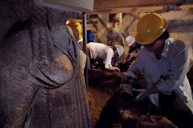 Amphipolis tomb: Archeologists believe a forth chamber may exist