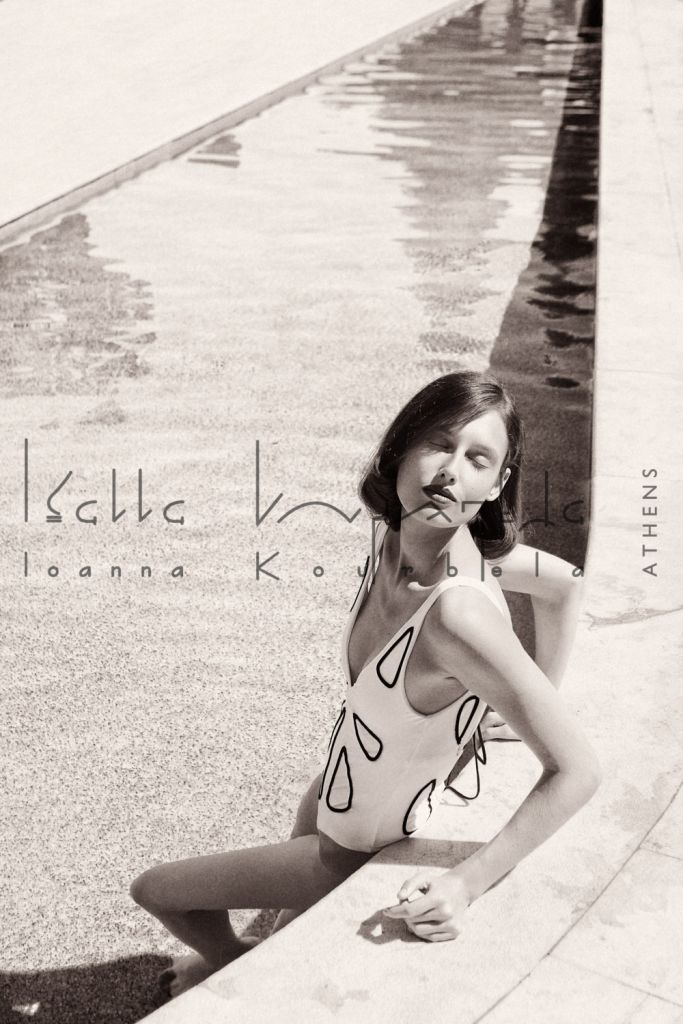 Η καμπάνια της νέας συλλογής Ioanna Kourbela για τη σεζόν Άνοιξη/Καλοκάιρι 2015
