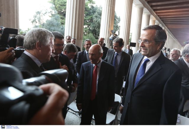 PM Samaras highlights government unemployment initiatives