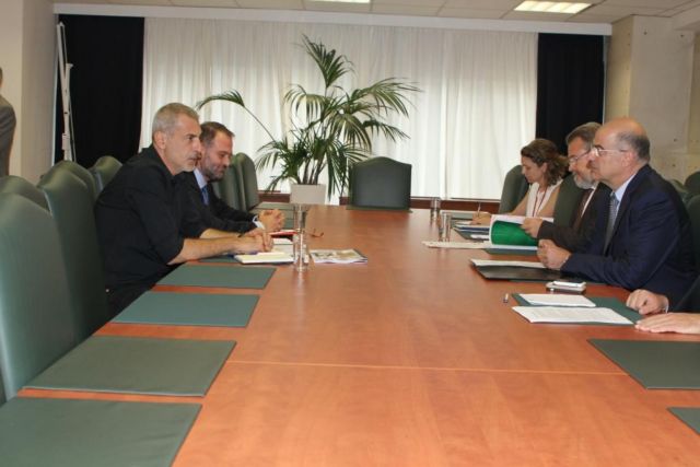 Συνάντηση Μώραλη – Δένδια για τον Πειραιά και το νέο ΕΣΠΑ