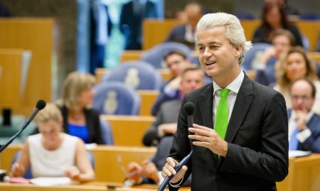 Ολλανδία: Υποπτος υποκίνησης φυλετικού μίσους ο Βίλντερς