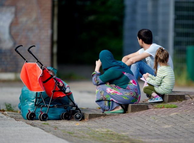Φρένο στην παροχή ασύλου από τη Γερμανία