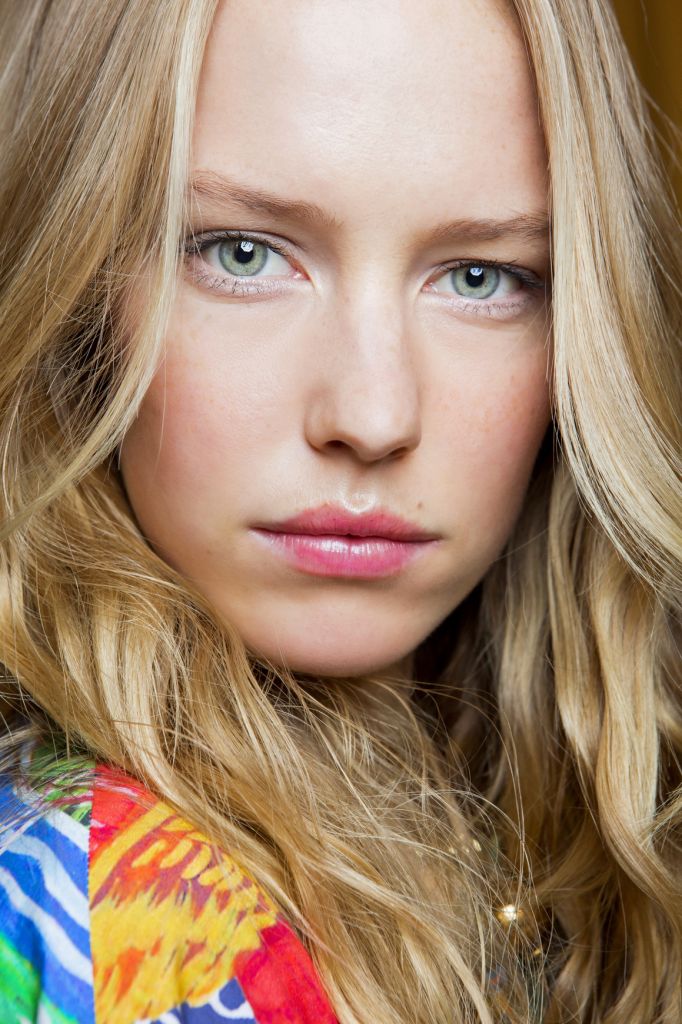 10 Lip Gloss για Τέλεια Χείλη