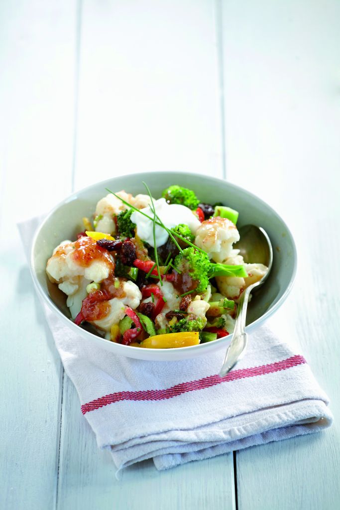 Σαλάτα με τραγανό μπρόκολο και κουνουπίδι