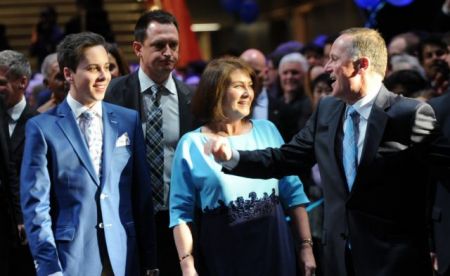 Θριαμβευτική επανεκλογή για τον πρωθυπουργό της Νέας Ζηλανδίας
