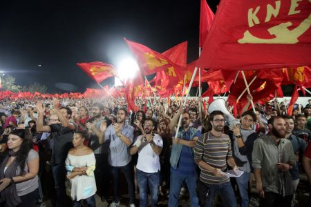 KNE: Σατιρικό βίντεο της Οργάνωσης Νεολαίας του ΚΚΕ για ΝΔ – ΠαΣοΚ – ΣΥΡΙΖΑ