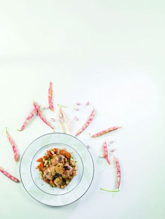 Κοτόπουλο με φασόλια χάντρες