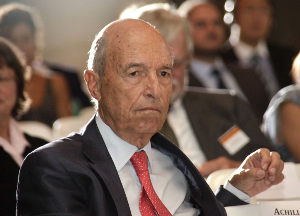Στο νοσοκομείο του Πύργου μετά από μικροατύχημα ο Κώστας Σημίτης