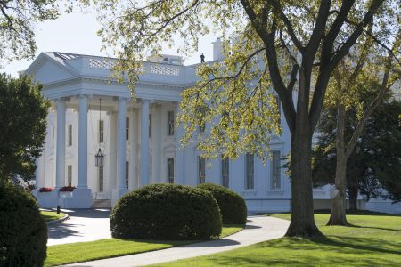 Λευκός Οίκος: Θα συνεργαστούμε με Αθήνα και ΕΕ