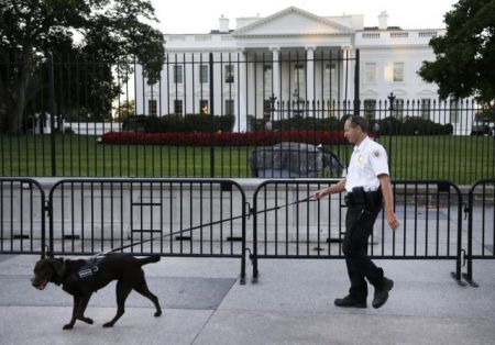 «Ένοχος» δήλωσε ο εισβολέας στον Λευκό Οίκο