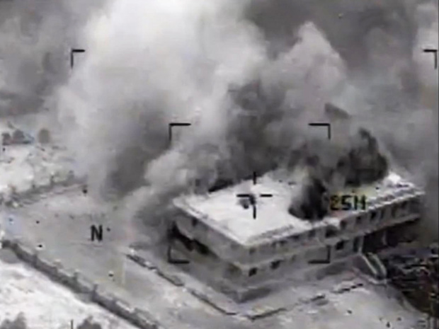 Τα διυλιστήρια που ελέγχουν τζιχαντιστές βομβαρδίζουν οι ΗΠΑ στη Συρία