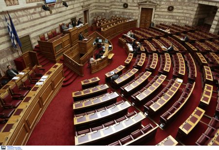 Χαρδούβελης: Από τα στρες τεστ θα κριθεί η επίλυση κόκκινων δανείων