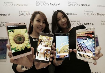 Βουτιά λειτουργικών κερδών κατά 60% προανήγγειλε η Samsung