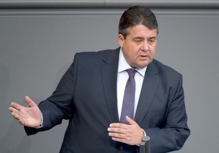 Γκάμπριελ: Χαμηλότερη θα είναι η μεγέθυνση της γερμανικής οικονομίας