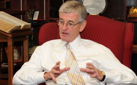 Τζον Μ. Μακ Χιου: Η μάχη με το Ισλαμικό Κράτος θα είναι μακροχρόνια