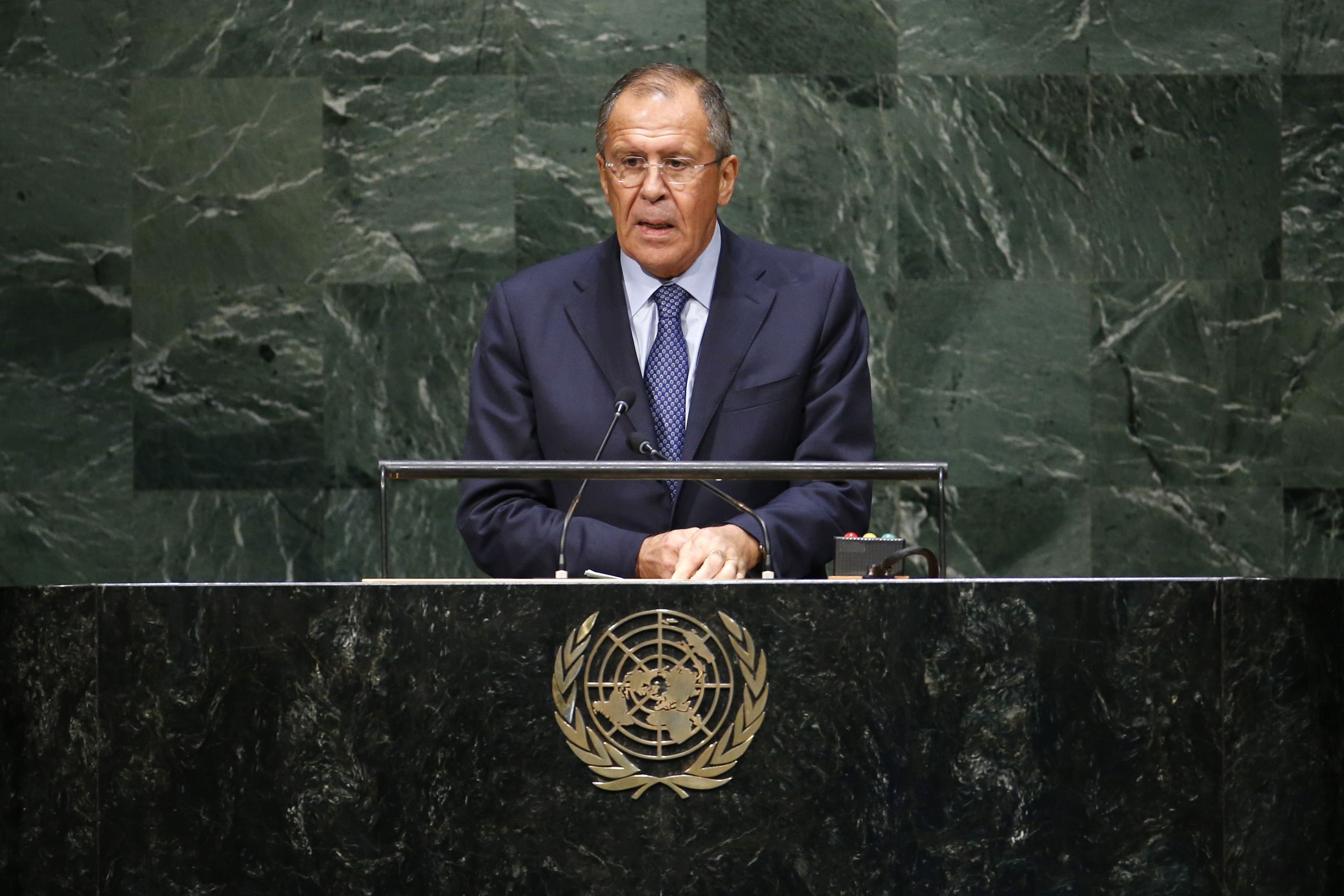 Λαβρόφ: Πρέπει να εκσυγχρονίσουμε τα πυρηνικά μας όπλα