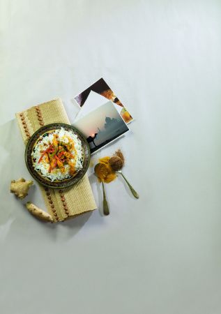 Κοτόπουλο με μπαχαρικά και πιπεριές (Ινδία)