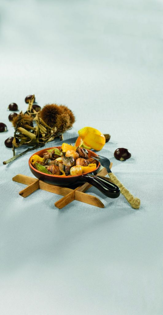 Κάστανα και μανιτάρια στιφάδο