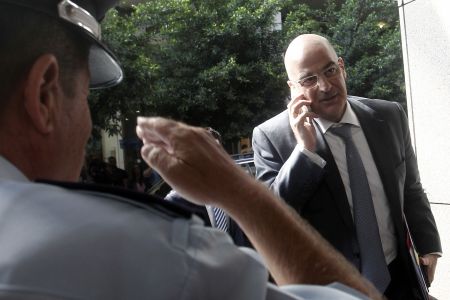 Δένδιας:Παρουσίασε στη τρόικα το σχέδιο για τα κόκκινα επιχειρηματικά δάνεια