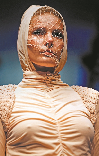 Πίσω στη Δράκεια