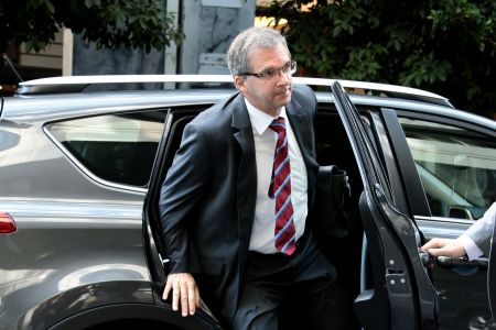 Στο Γενικό Λογιστήριο τα τεχνικά κλιμάκια, σε κλίμα διακοπών η τρόικα