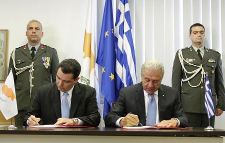 Κύπρος-Ελλάδα υπέγραψαν Κοινό Μνημόνιο Χειρισμού Κρίσεων