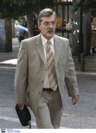 Τι τους έφταιξε ο Χρύσανθος;