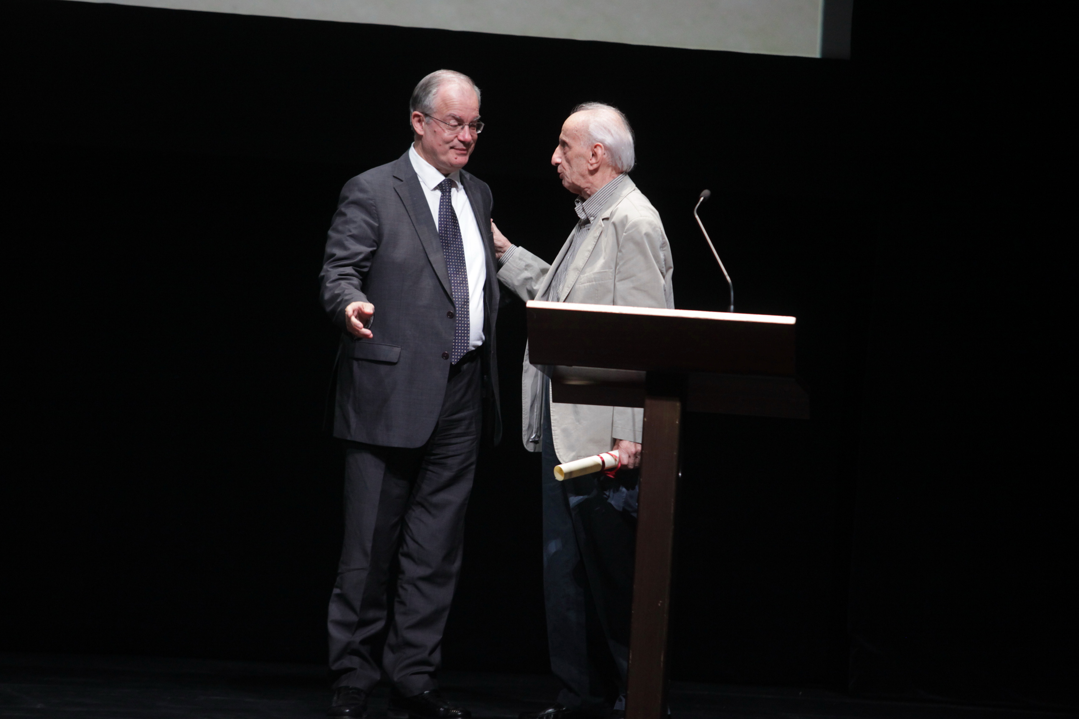 Το Μεγάλο Βραβείο Γραμμάτων απονεμήθηκε στον Δημήτρη Ραυτόπουλο