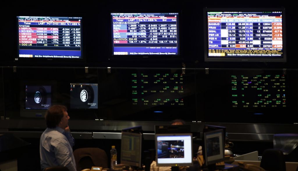 Στήριξη των νέων επιχειρήσεων υποσχέθηκε ο Ν. Δένδιας