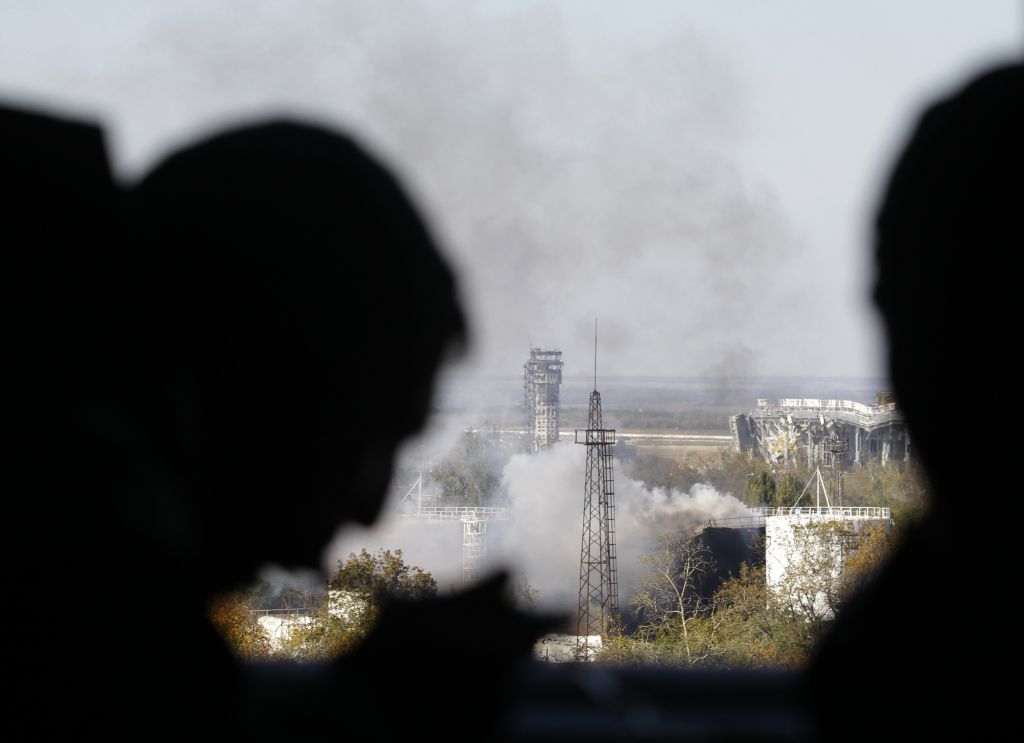 Ουκρανία: Μαίνονται οι μάχες γύρω από το αεροδρόμιο του Ντονέτσκ