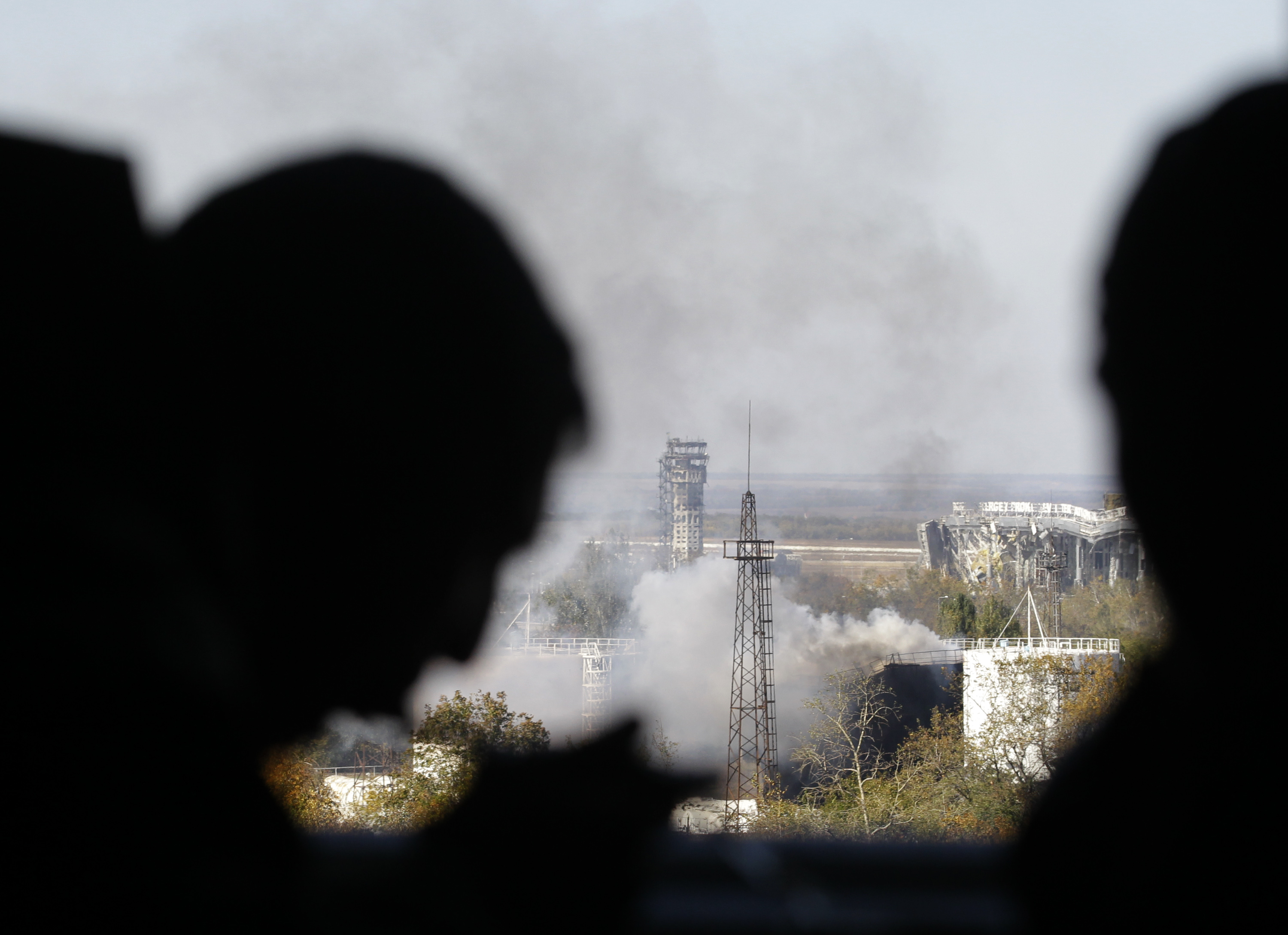 Ουκρανία: Μαίνονται οι μάχες γύρω από το αεροδρόμιο του Ντονέτσκ