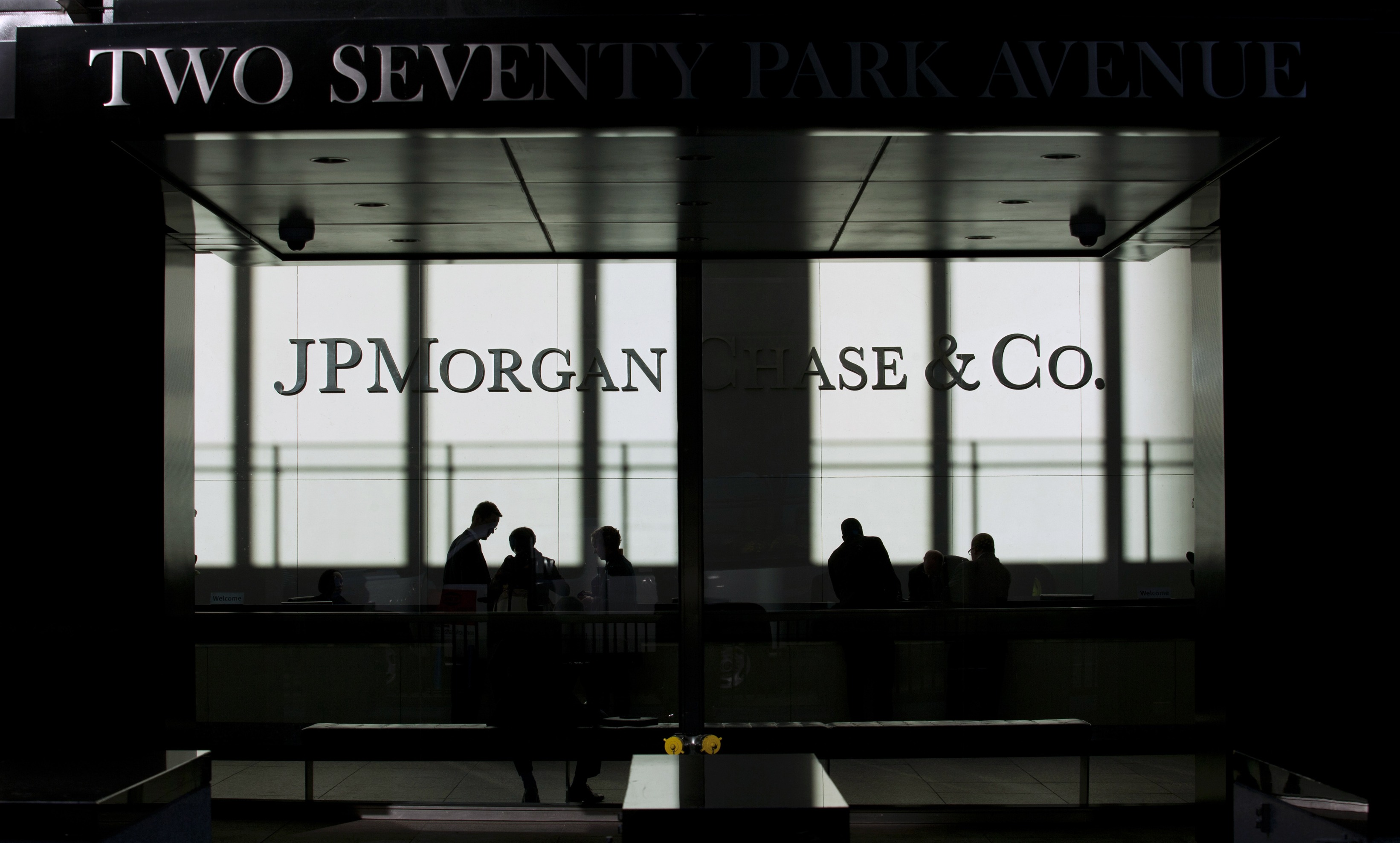 Κομισιόν: Πρόστιμο €61 εκατ. στην JP Morgan για χειραγώγηση του Libor