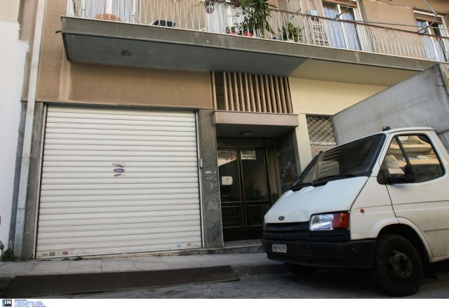 Ψάχνουν 3 συνεργούς, 3 γιάφκες και ένα ΙΧ για την επίθεση της 4ης Οκτωβρίου