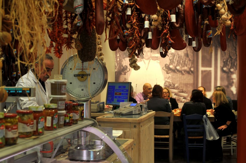 Γιορτή στο Μιράν