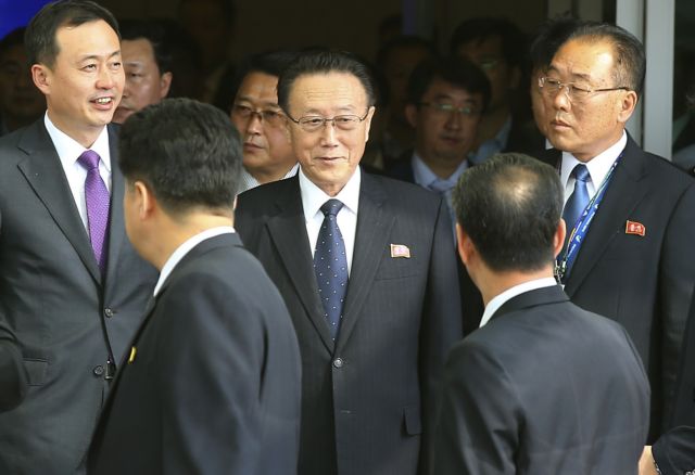 Νεκρός σε τροχαίο ο βορειοκορεάτης «υπουργός συνομιλιών» με την Νότιο Κορέα | tovima.gr