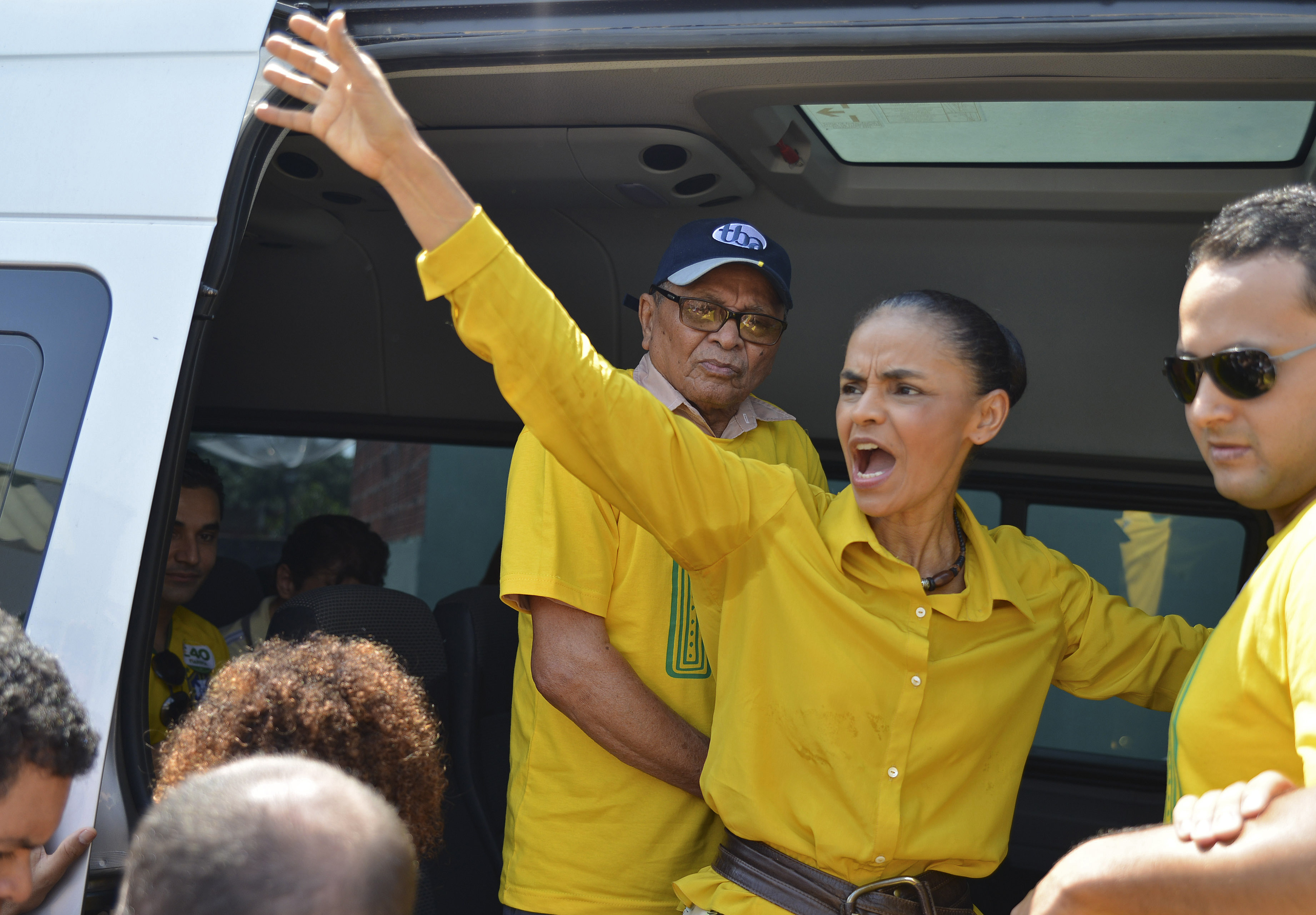 Μαρίνα Σίλβα: Θέτει όρους για να στηρίξει Νέβες στη Βραζιλία