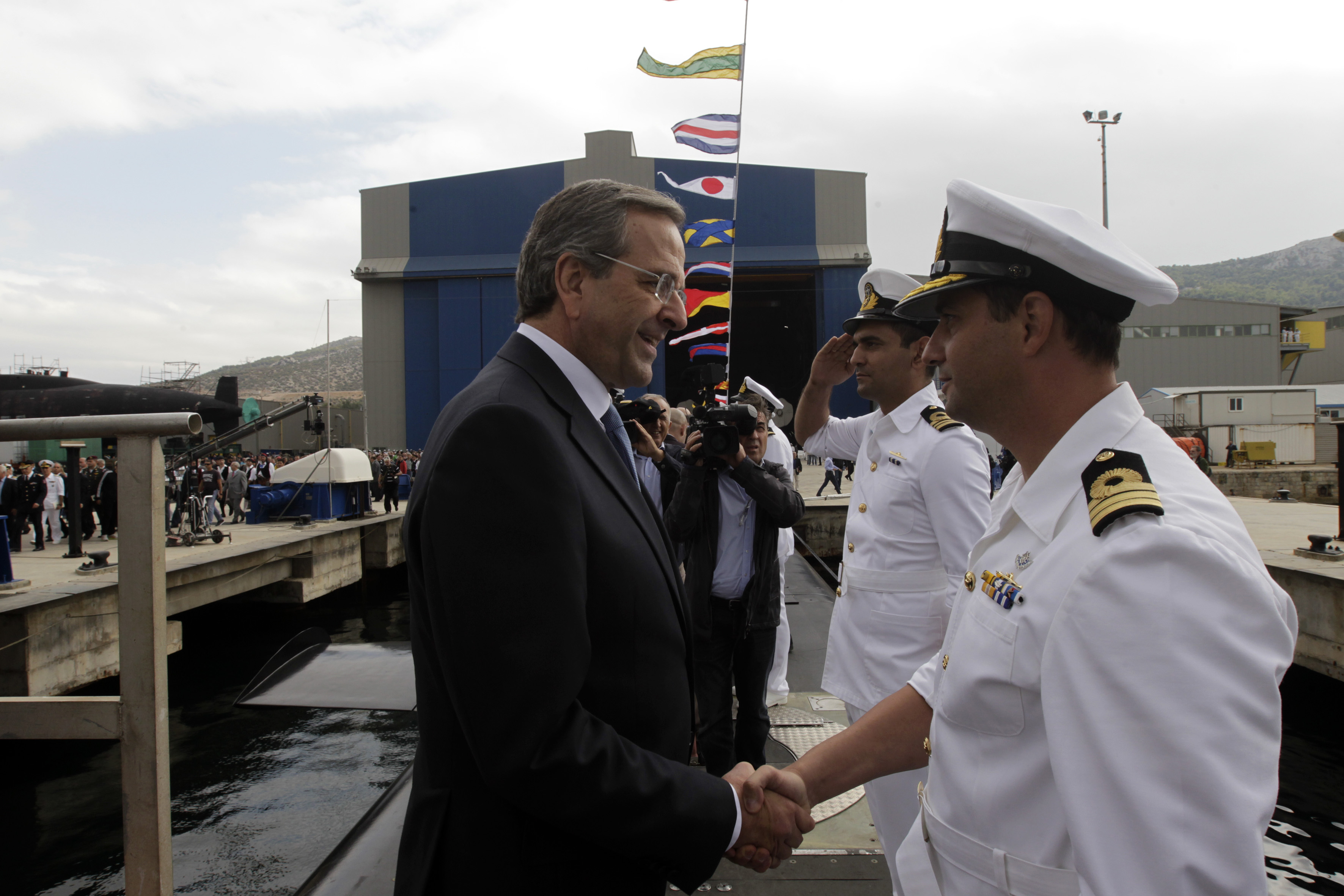 Σαμαράς στην καθέλκυση του «Πιπίνος»: Στέλνουμε μήνυμα ισχύος