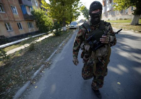 Στα χαρτιά η εκεχειρία στο Ντονέσκ – Δώδεκα οι νεκροί στις συγκρούσεις