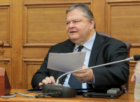 Βενιζέλος: Σχέδιο 7 σημείων για την έξοδο από την κρίση