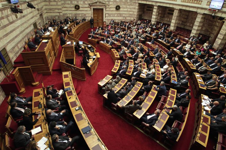 Βουλή: Αρχισε η συζήτηση για την ψήφο εμπιστοσύνης | tovima.gr