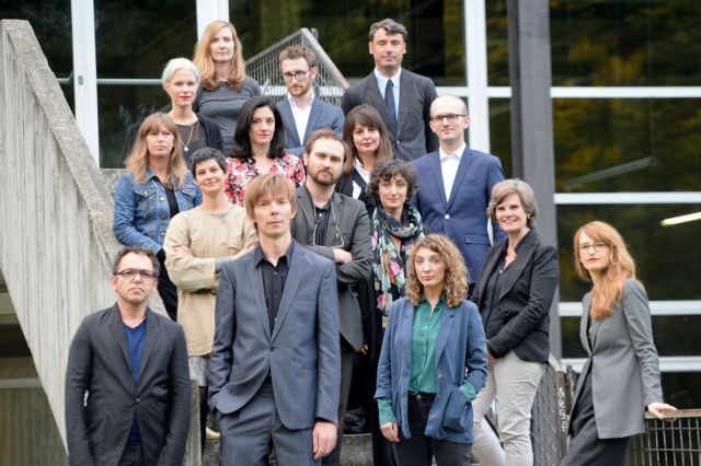 Η documenta κατεβαίνει δυναμικά στην Αθήνα